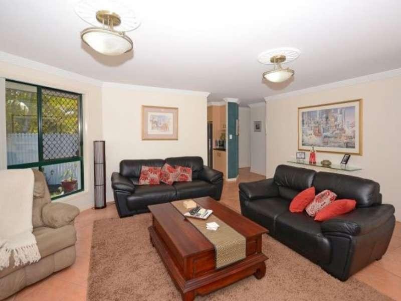 2 Macbel Court, Torquay QLD 4655