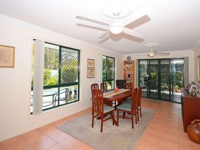 2 Macbel Court, Torquay QLD 4655