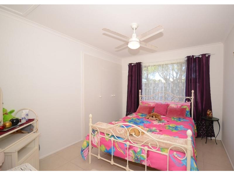 36 Hansen Street, Urangan QLD 4655