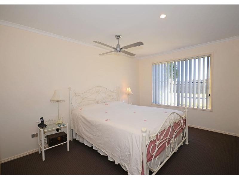 15 Endeavour Way, Eli Waters QLD 4655