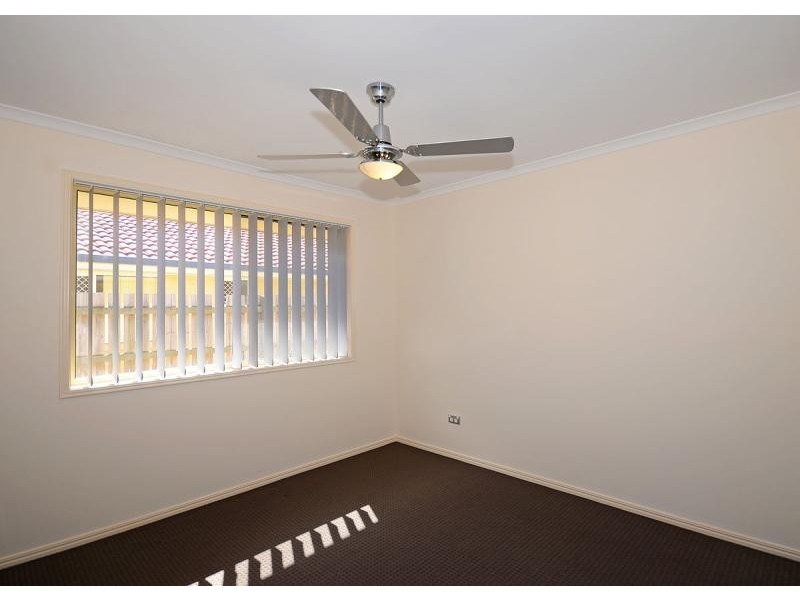 15 Endeavour Way, Eli Waters QLD 4655