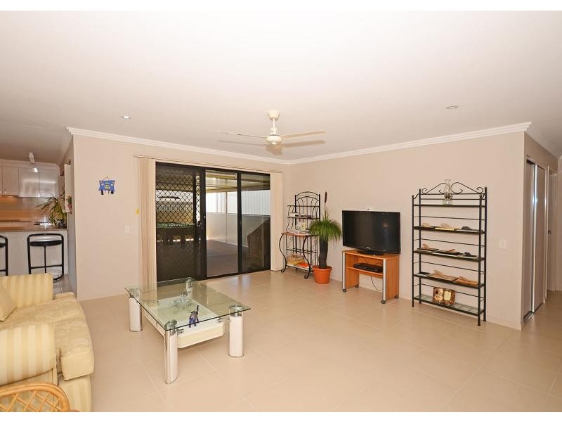 12 Parklink West Avenue, Wondunna QLD 4655