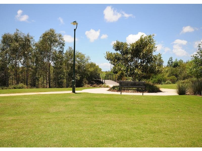 12 Parklink West Avenue, Wondunna QLD 4655