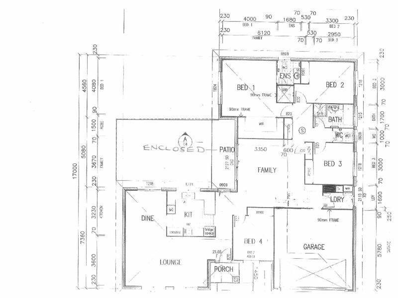 12 Parklink West Avenue, Wondunna QLD 4655 Floorplan