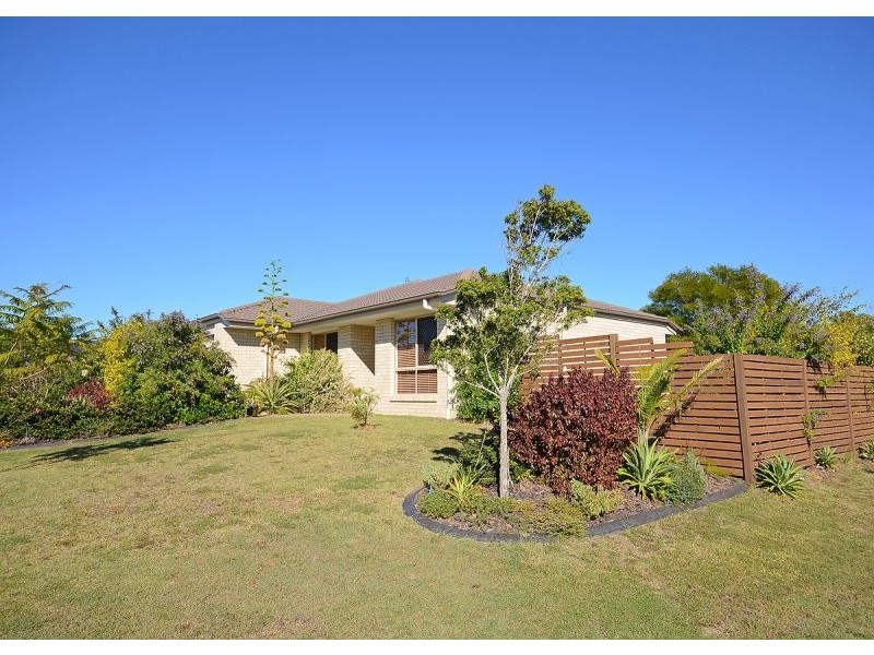 10 Santa Maria  Avenue, Urraween QLD 4655