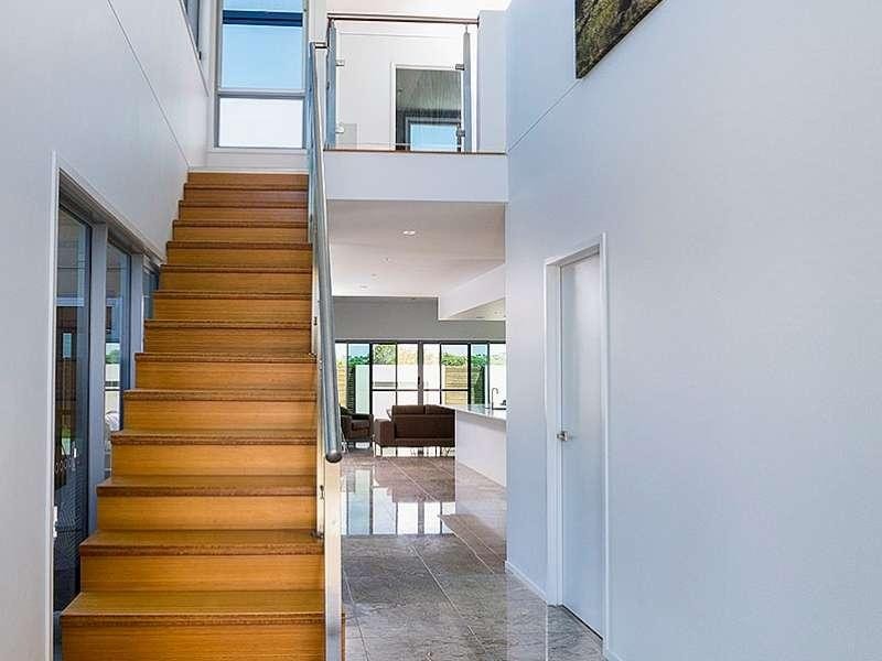 18 Davis Drive, Kawungan QLD 4655