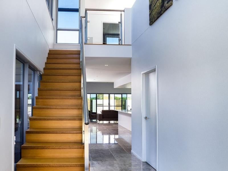 18 Davis Drive, Kawungan QLD 4655