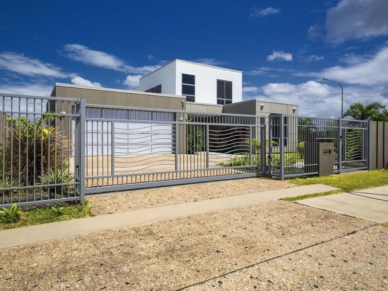 18 Davis Drive, Kawungan QLD 4655