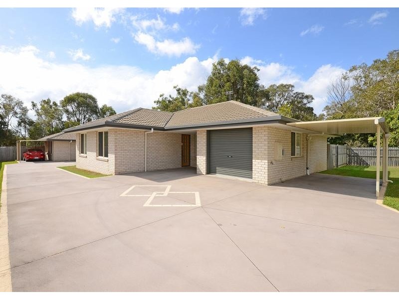 10 Daintree Drive, Urangan QLD 4655