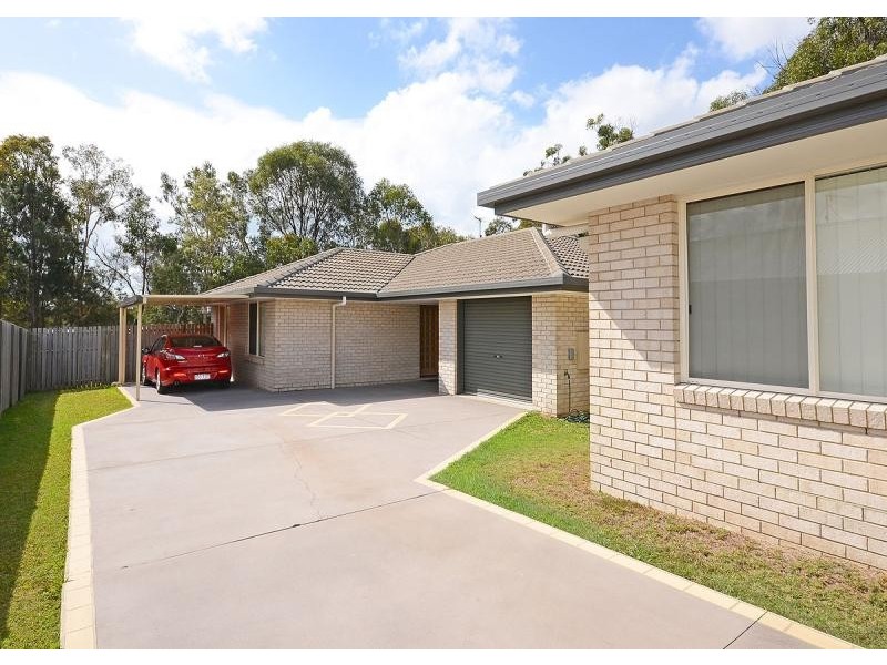 10 Daintree Drive, Urangan QLD 4655