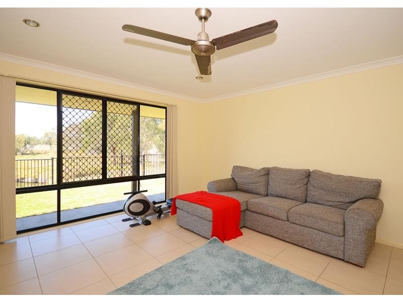 9 Adam Court, Urangan QLD 4655