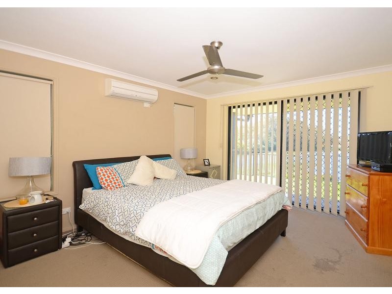 9 Adam Court, Urangan QLD 4655