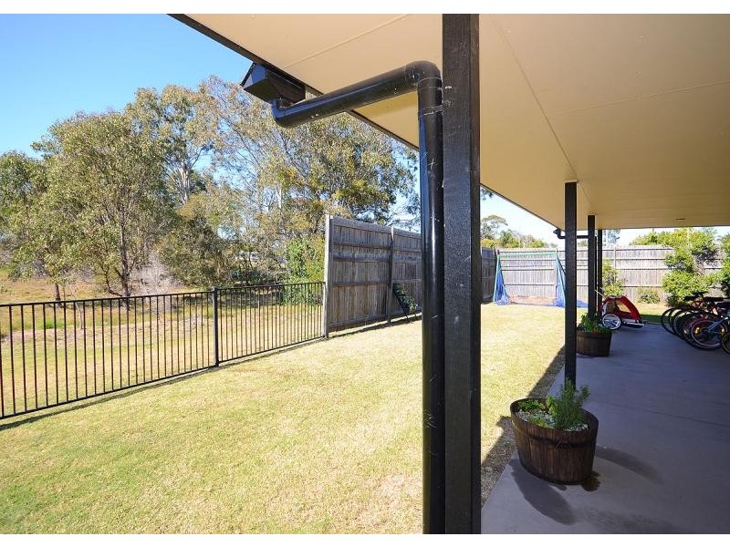 9 Adam Court, Urangan QLD 4655
