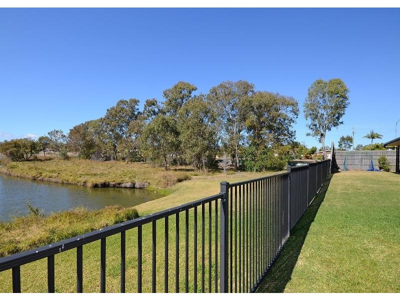 9 Adam Court, Urangan QLD 4655