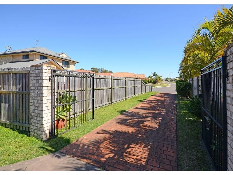 9 Adam Court, Urangan QLD 4655