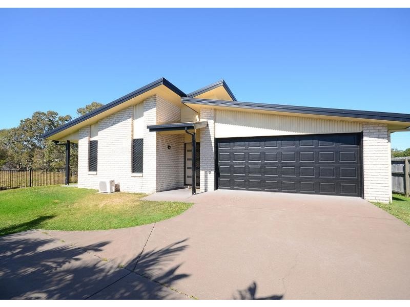 9 Adam Court, Urangan QLD 4655
