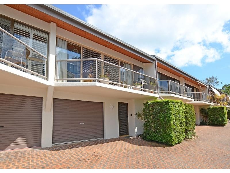 10/406 Charlton Esplanade, Torquay QLD 4655