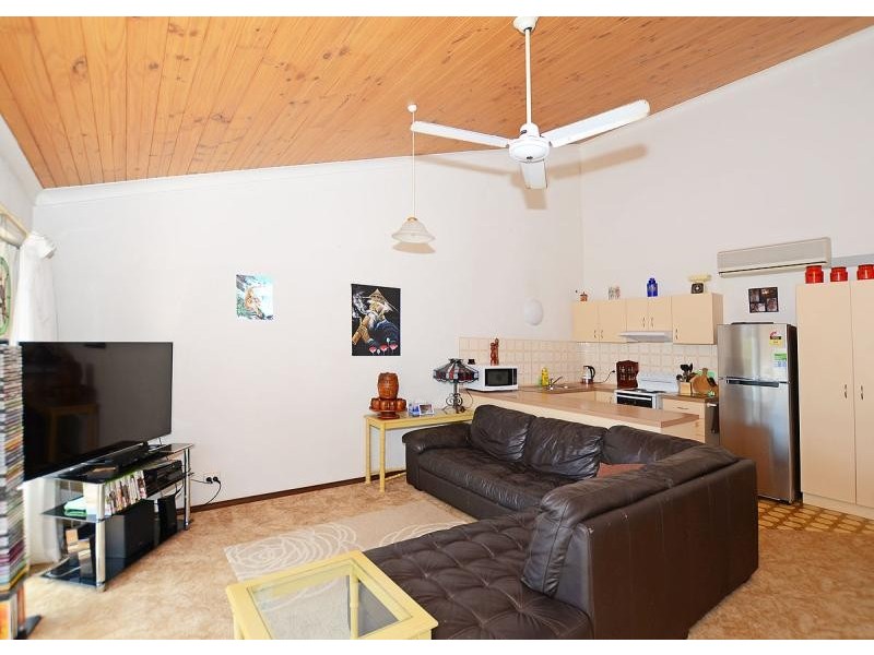 10/406 Charlton Esplanade, Torquay QLD 4655