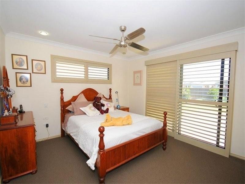 10 Bay Breeze  Close, Wondunna QLD 4655
