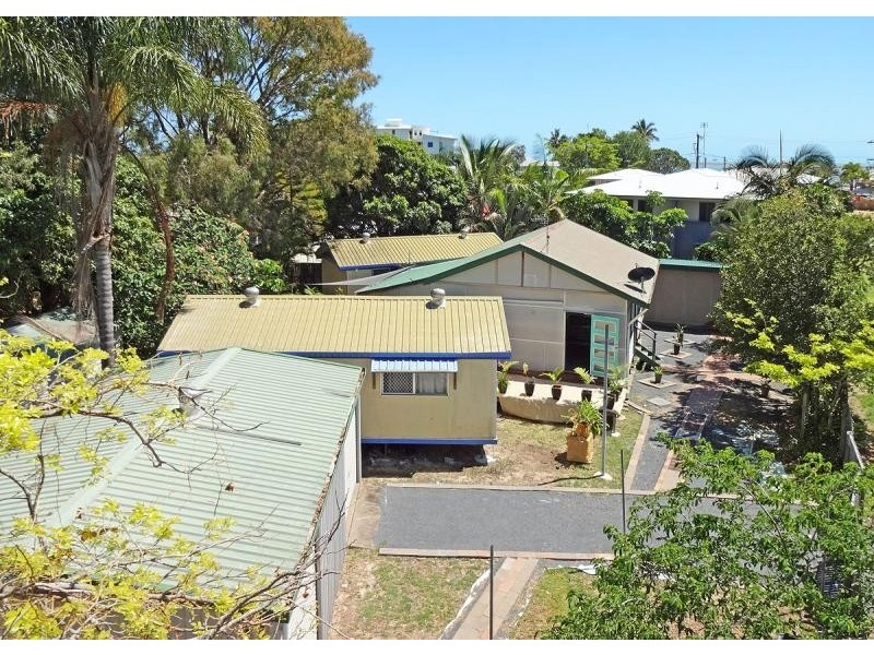14 King Street, Urangan QLD 4655