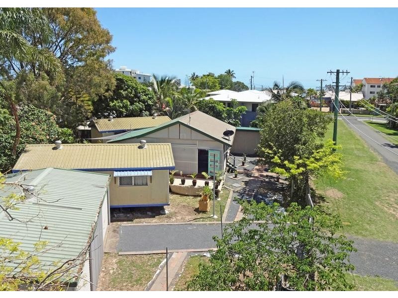 14 King Street, Urangan QLD 4655