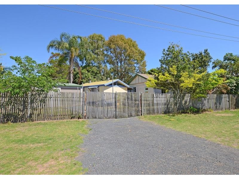 14 King Street, Urangan QLD 4655