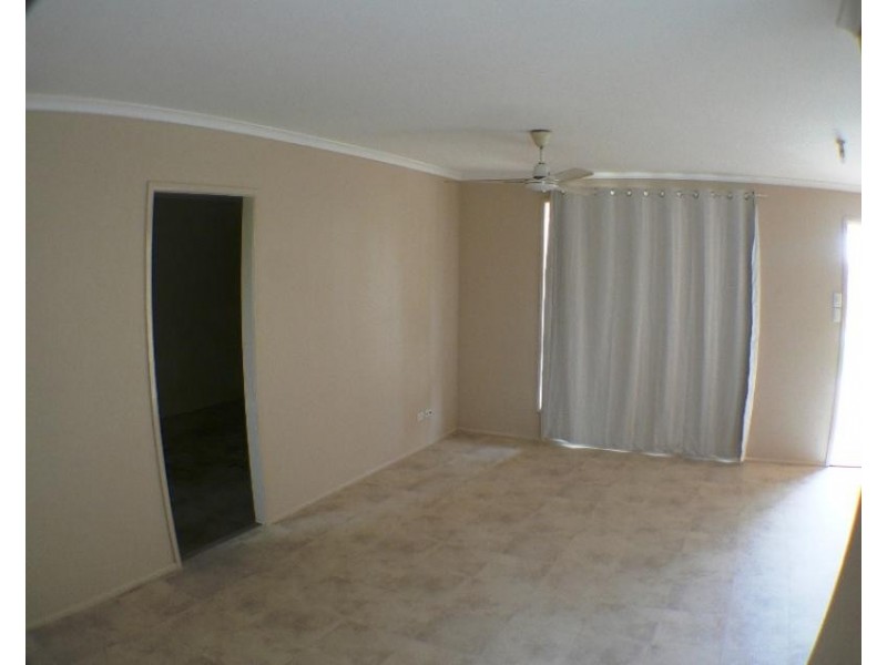 1/19 Michael  Avenue, Morayfield QLD 4506