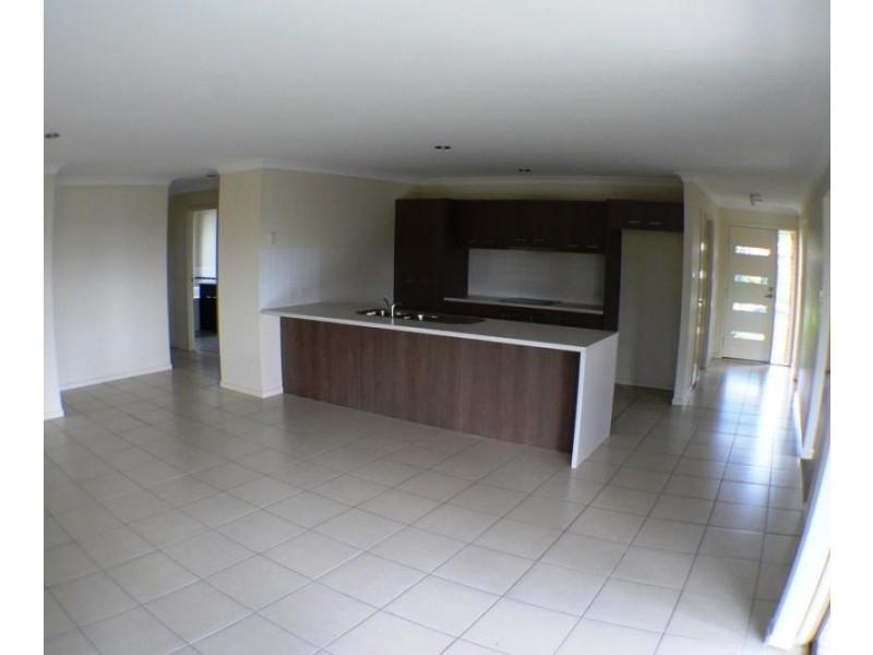54 Daintree Street, Bellmere QLD 4510