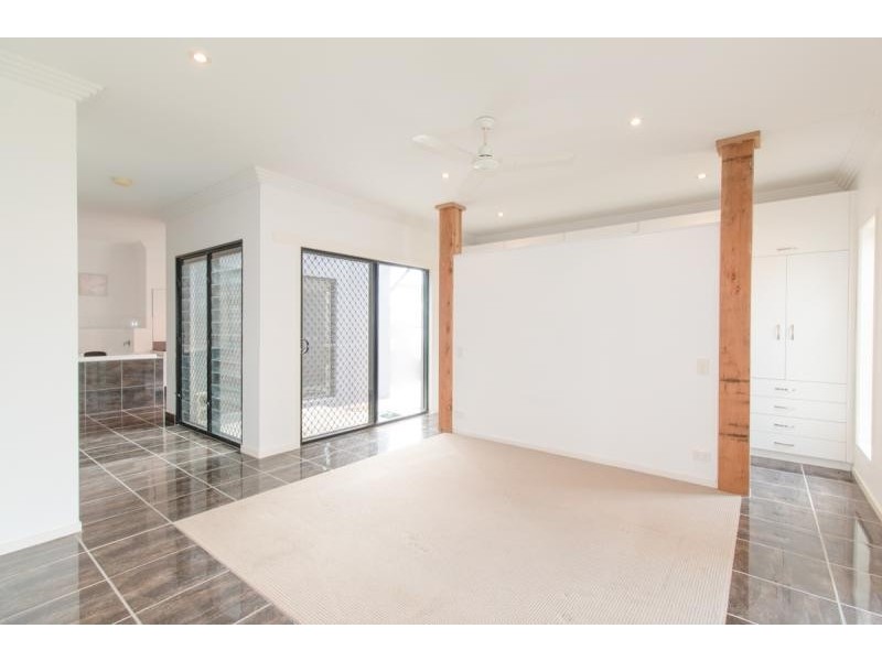 49 Wrenaus  Way, Ningi QLD 4511