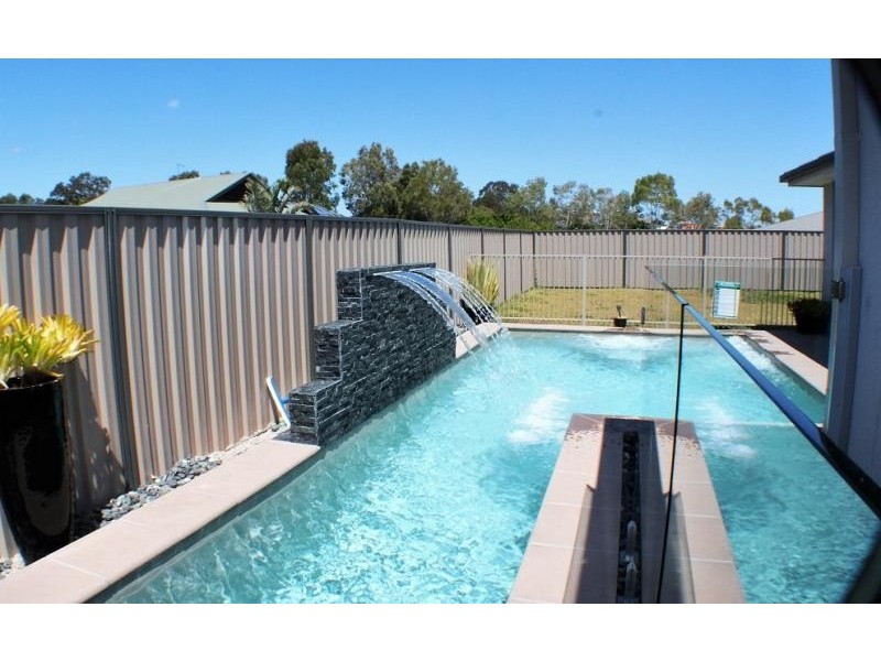 12 The Landing, Banksia Beach QLD 4507