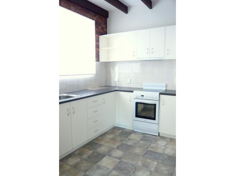 9 Riverside Avenue BARELLAN POINT 4306, Barellan Point QLD 4306