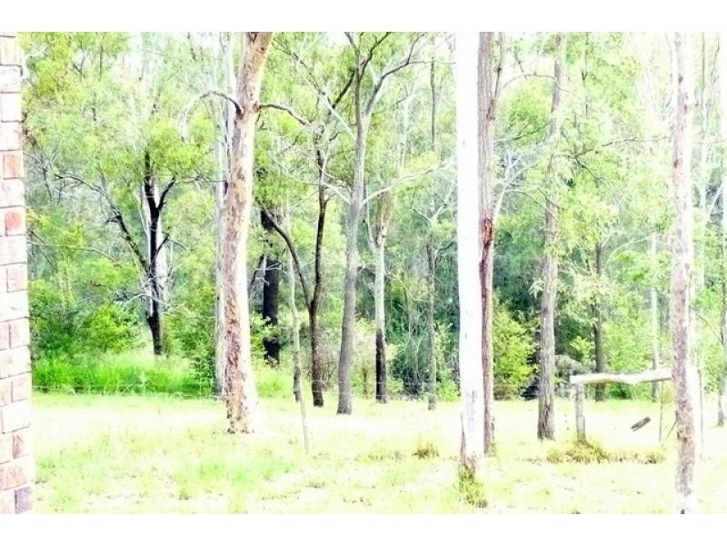 9 Riverside Avenue BARELLAN POINT 4306, Barellan Point QLD 4306