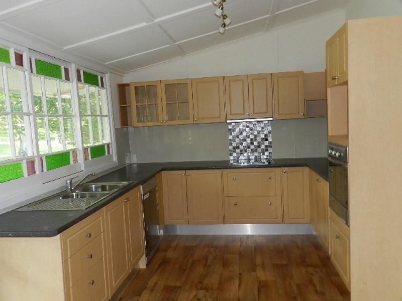 54 Mount Crosby  Road, Tivoli QLD 4305