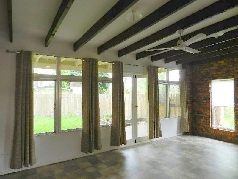 9 Riverside Avenue BARELLAN POINT 4306, Barellan Point QLD 4306