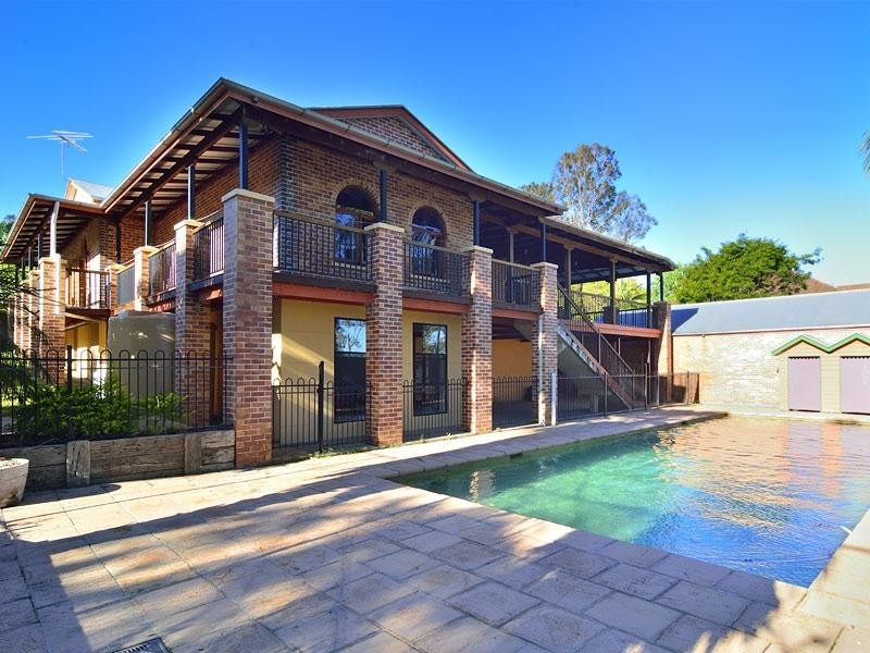 110 – 112 Lyndon  Way, Karalee QLD 4306