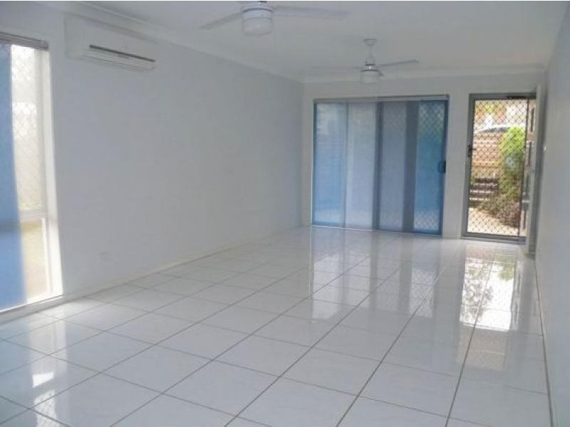 25 Emerald  Crescent, Springfield QLD 4300