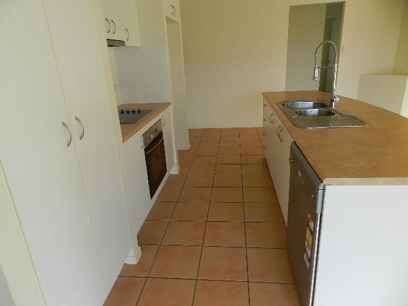9 Greenview Court, Karalee QLD 4306