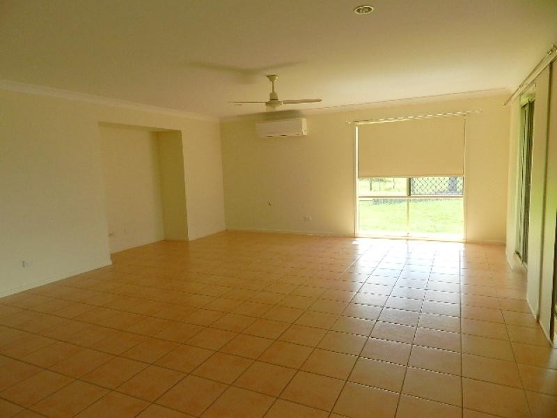 9 Greenview Court, Karalee QLD 4306