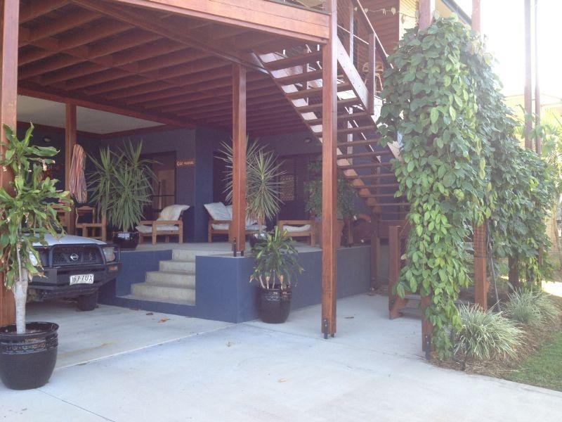 109 Gloucester Avenue HIDEAWAY BAY 4800, Hideaway Bay QLD 4800