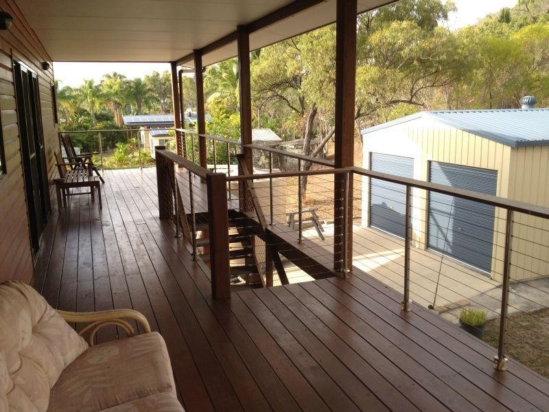 109 Gloucester Avenue HIDEAWAY BAY 4800, Hideaway Bay QLD 4800