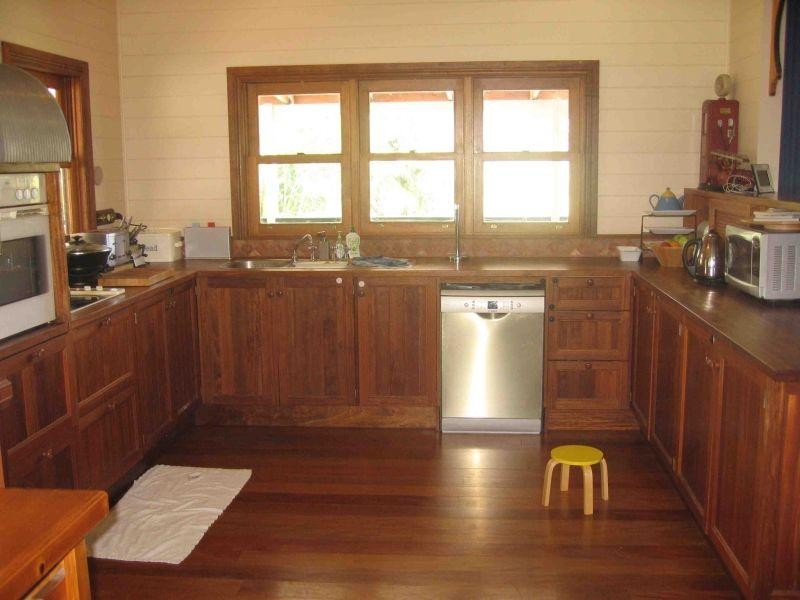Wongawallan QLD 4210