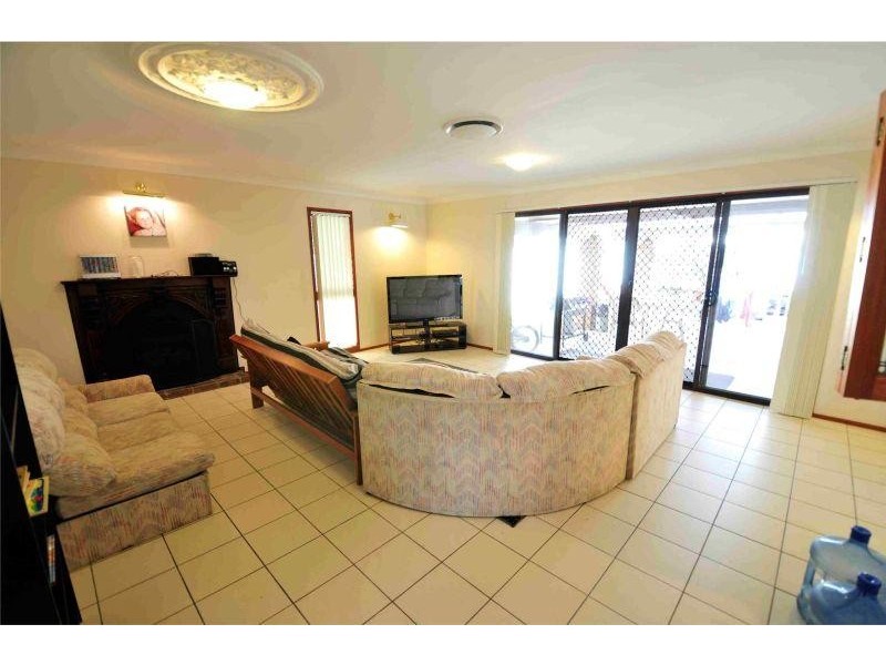 Oxenford QLD 4210
