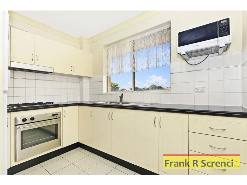 24/21-27 AMY  Street, Regents Park NSW 2143