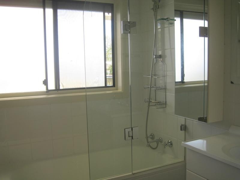 27 JAMES Street, Seven Hills NSW 2147