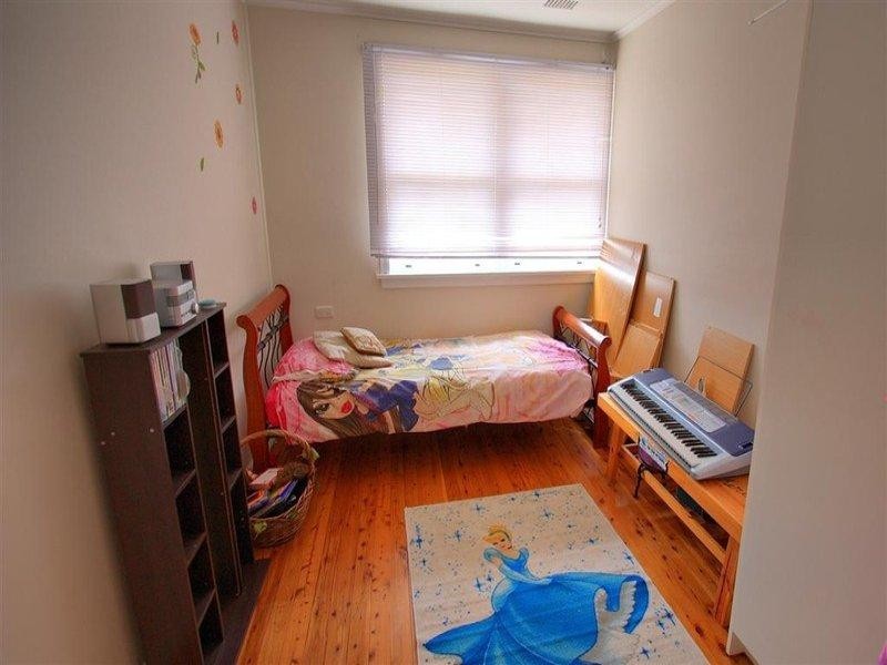 31 Gilmore Avenue WAGGA WAGGA 2650, Wagga Wagga NSW 2650