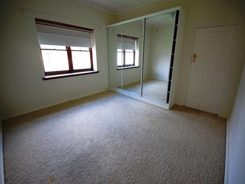 7 Docker Street, Wagga Wagga NSW 2650
