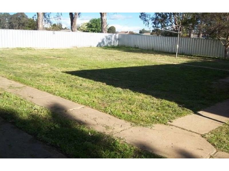7 Warren Place WAGGA WAGGA 2650, Wagga Wagga NSW 2650