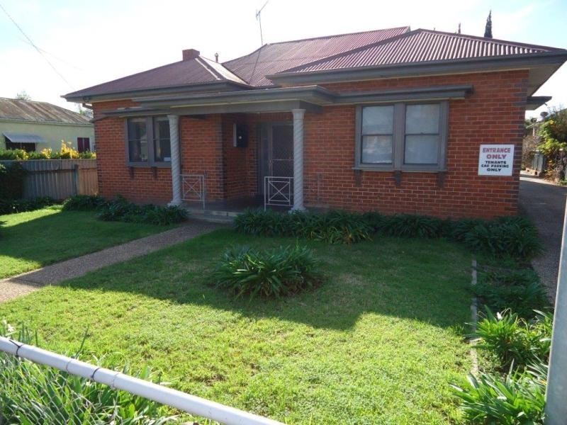 1/245 Edward Street WAGGA WAGGA 2650, Wagga Wagga NSW 2650