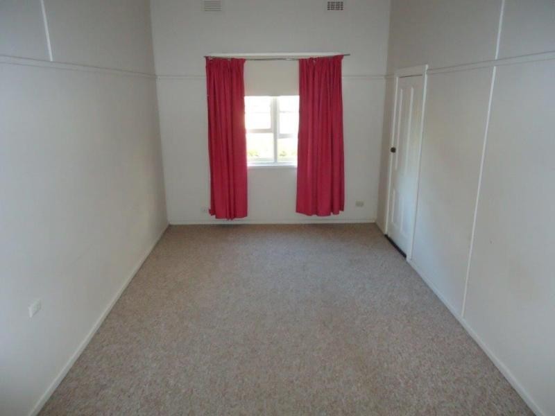 55 Best Street, Wagga Wagga NSW 2650