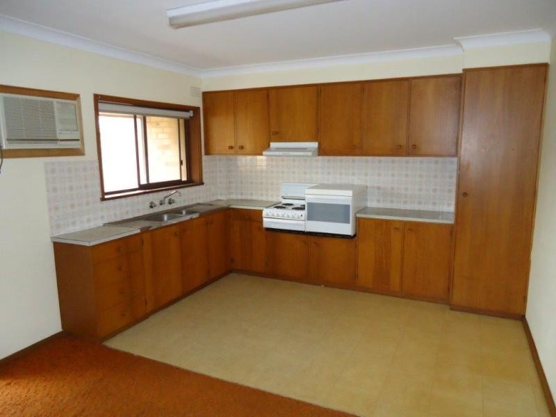 10/64 Crampton  Street WAGGA WAGGA 2650, Wagga Wagga NSW 2650